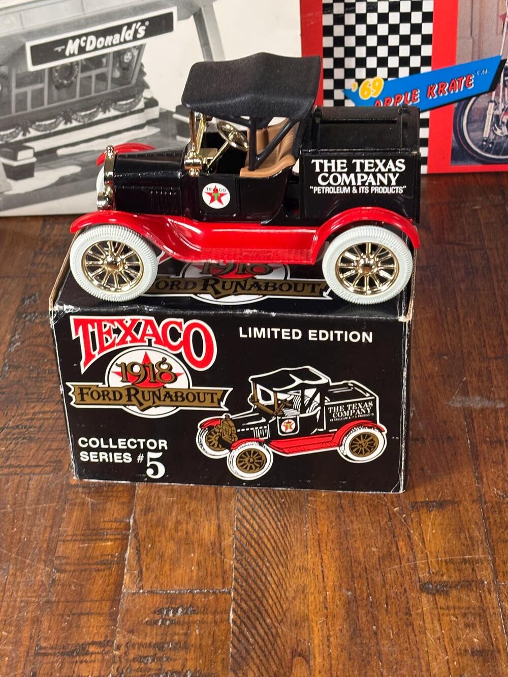 Vintage Texaco Collector Bank #5 1918 Ford Runabout Limited Edition New 1988